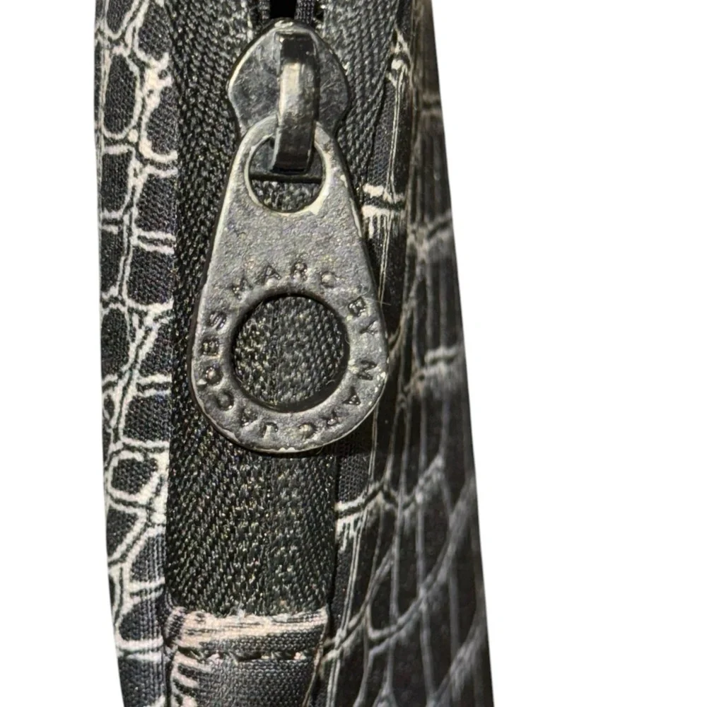 Marc by Marc Jacobs Faux Croc iPad Tablet Case Black Zip Cover – Stylish Tech